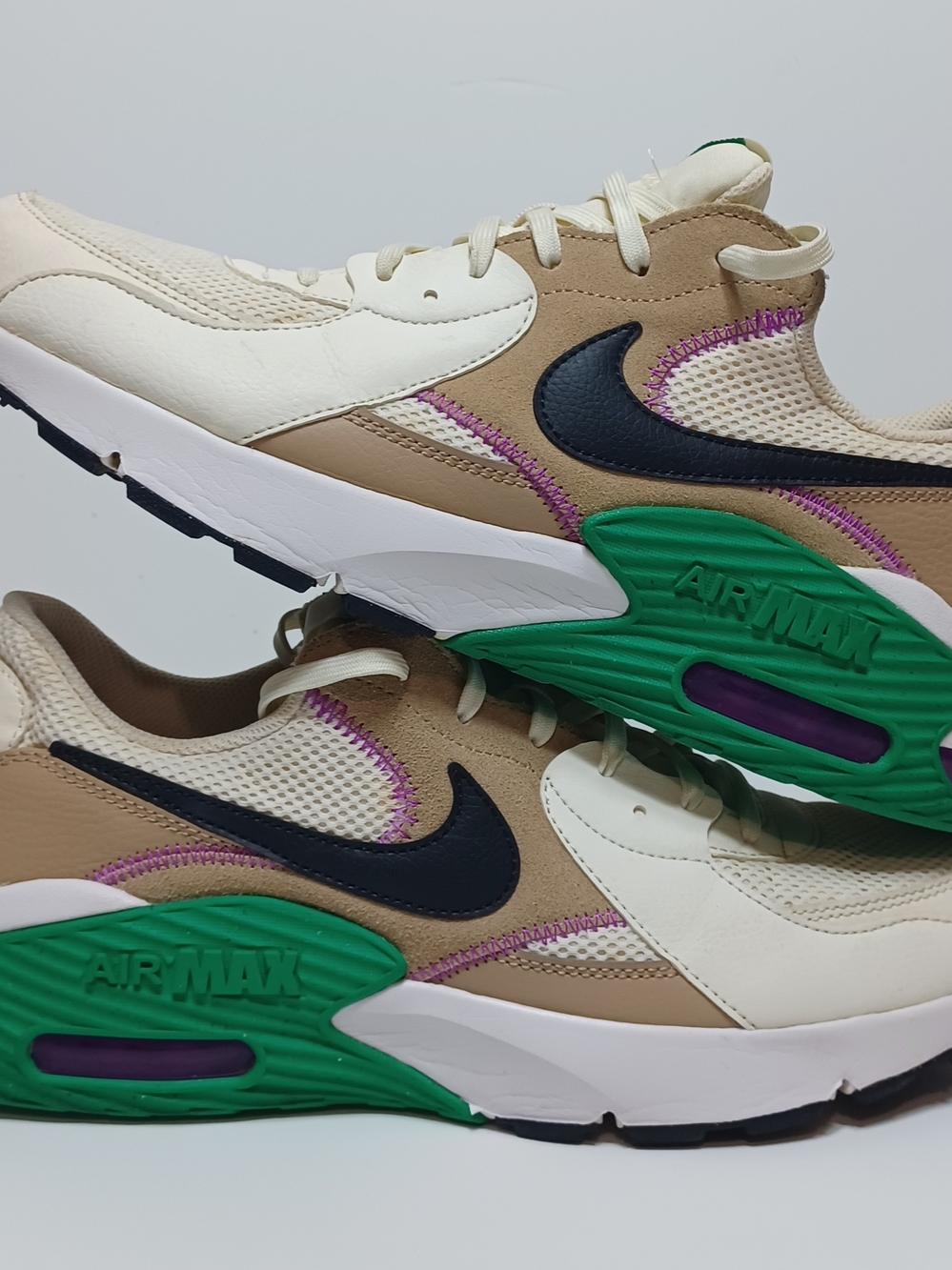 Nike Air Max Men’s Running Shoes - Cream/Tan/Green Size 11